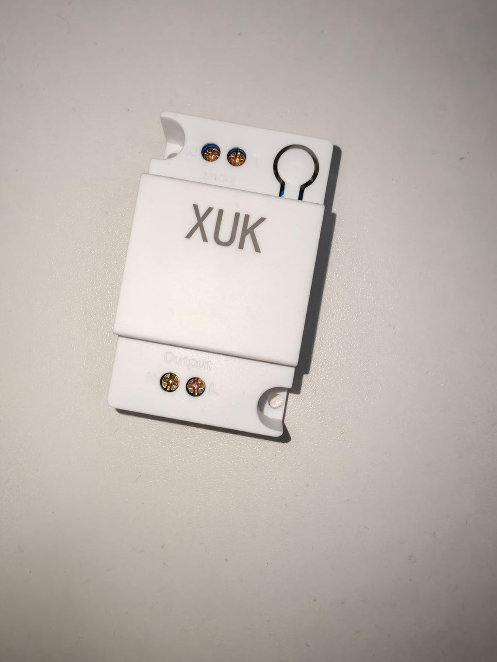 XUK Home™ Rocker Light Switch – Single Pole Wall Switch with Self-Grounding Design